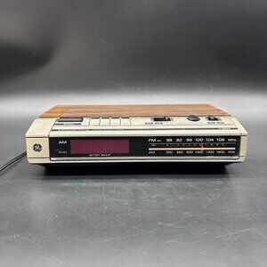Vintage Alarm Clock Radio Faux Wood Grain GE Electronic Digital 80s Model 7-4634